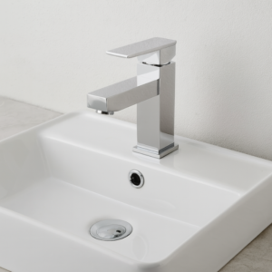 Misturador Monocomando Lablanco de Mesa Bica Baixa Square Cromado Polido